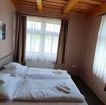 Elringat-lak Apartmanhaz